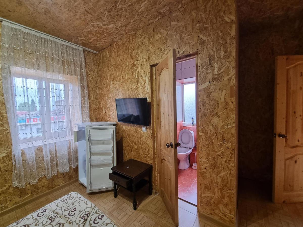 White House Hotel Gagra Exterior photo